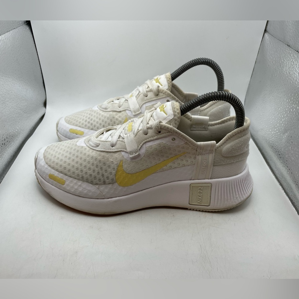Nike Reposto Women's Cream and Yellow Sneakers size 6
